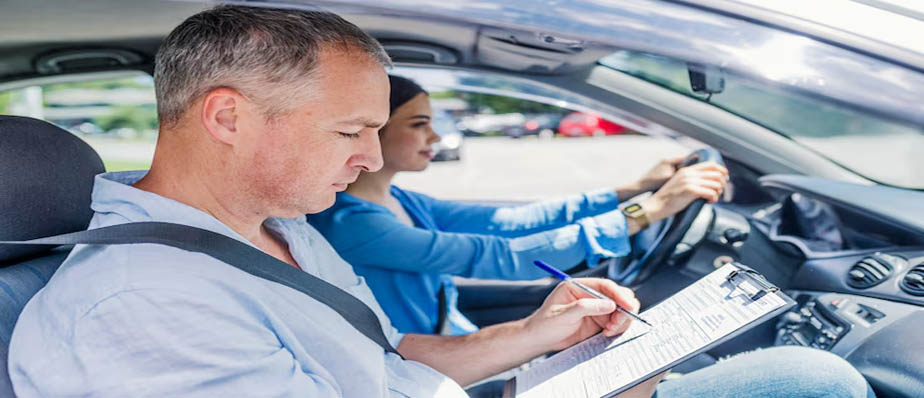 The Ultimate Guide to Safe Driving: Tips and Techniques