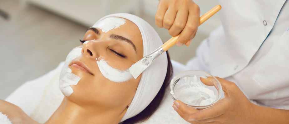 Contact the Best SPAs and Salons in Thane for Women