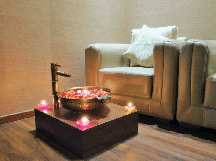 White N Bright Spa & Salon - Massage Spa in Thane